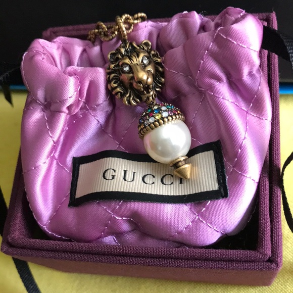 Gucci  Lion head chain (Authentic) - Picture 1 of 6